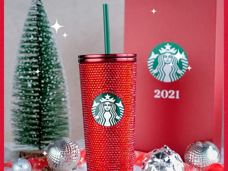 GIẢI MÃ CƠN SỐT CHIẾC LY PHIÊN BẢN GIỚI HẠN CỦA STARBUCKS
